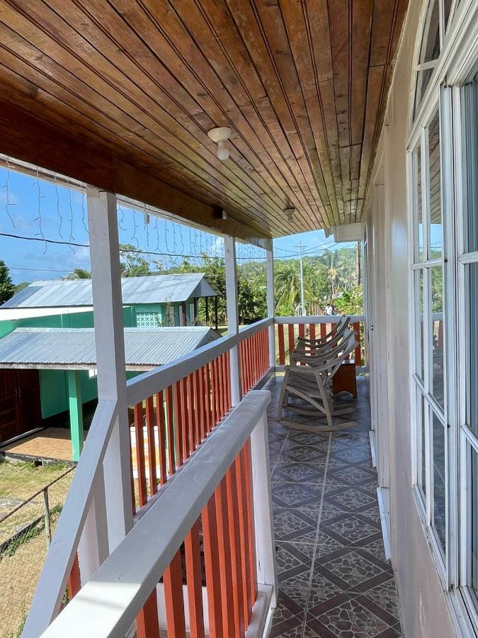 Christina'S Guest House Official Little Corn Island Ngoại thất bức ảnh