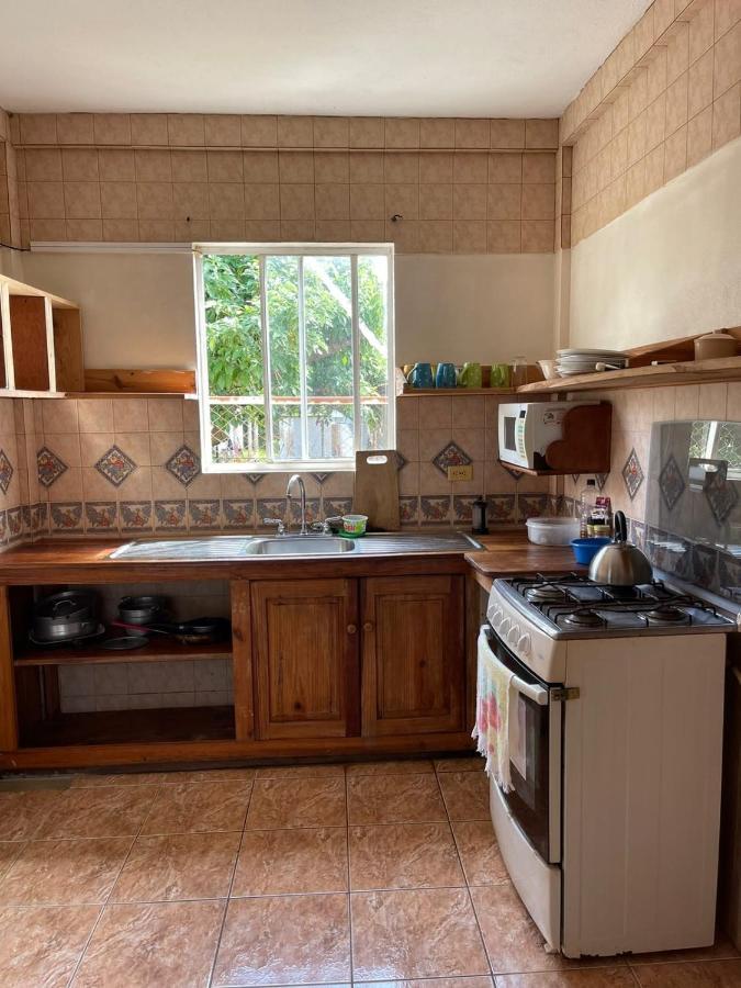 Christina'S Guest House Official Little Corn Island Ngoại thất bức ảnh