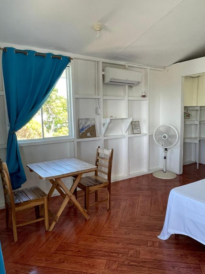 Christina'S Guest House Official Little Corn Island Ngoại thất bức ảnh