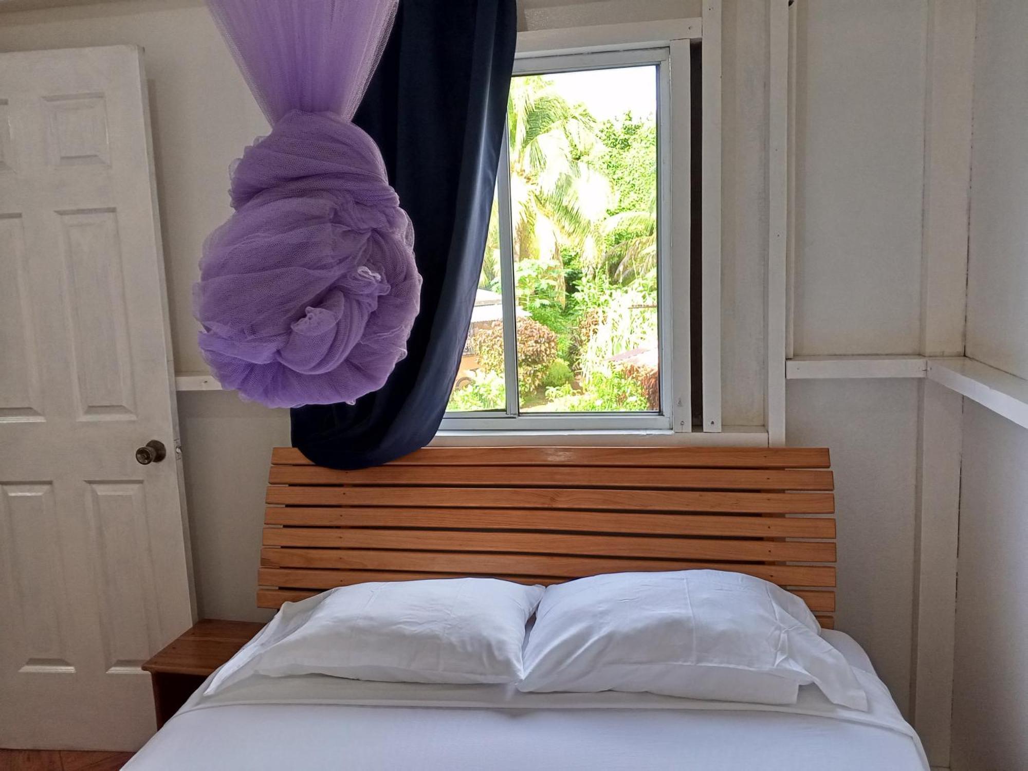 Christina'S Guest House Official Little Corn Island Ngoại thất bức ảnh