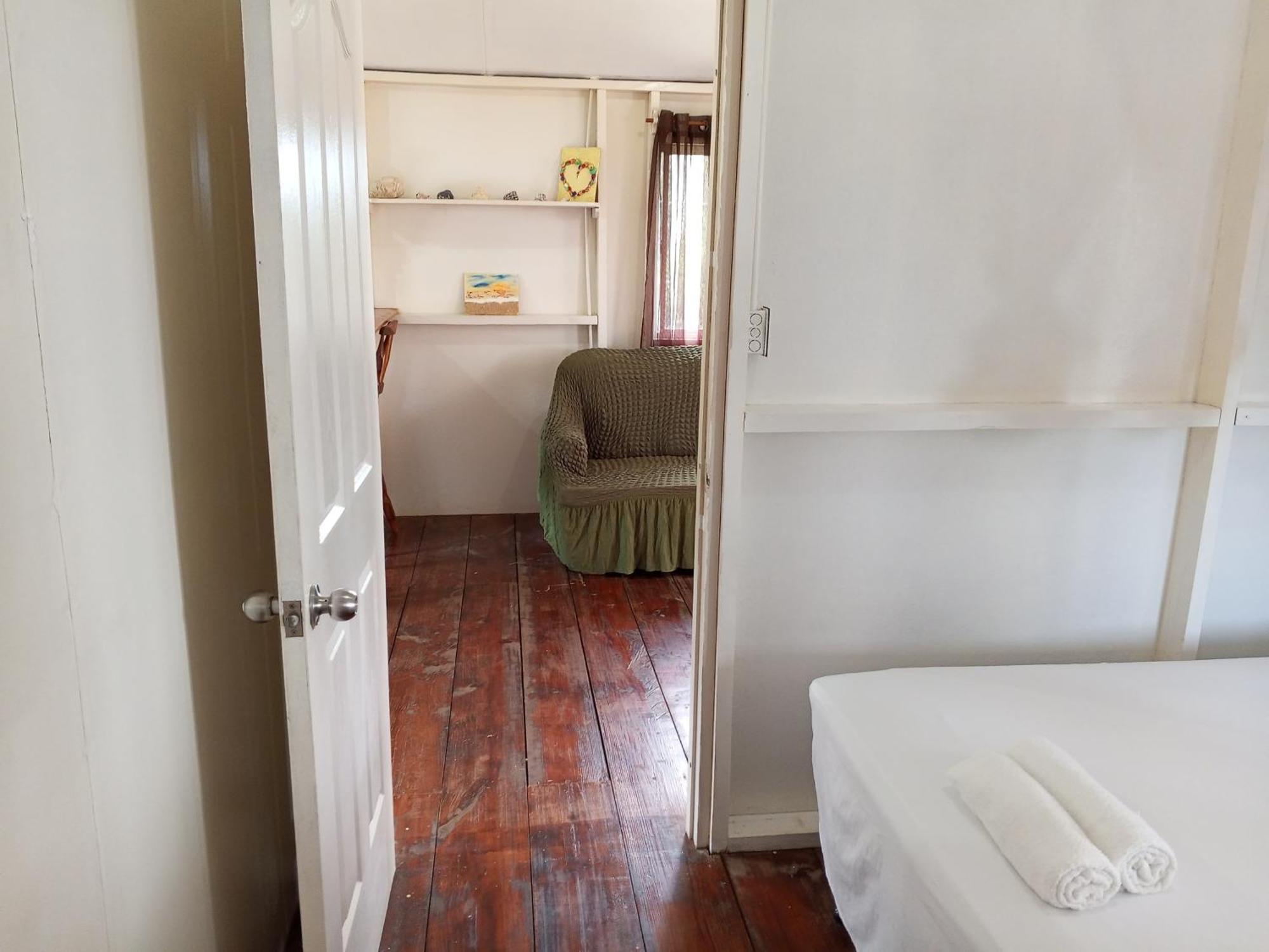 Christina'S Guest House Official Little Corn Island Ngoại thất bức ảnh